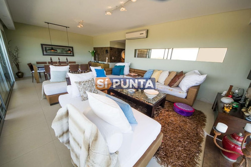 Imagen 4 de 15 de Apartamento En Venta - Brava