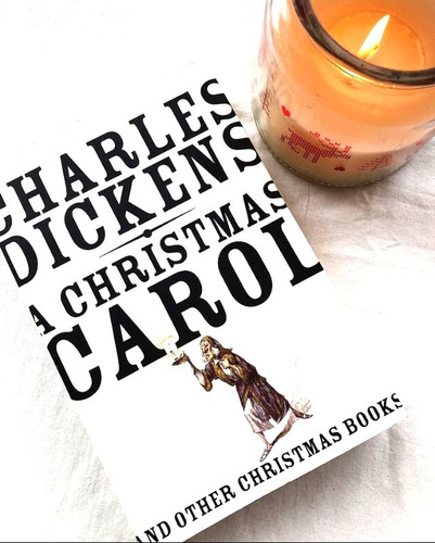 Charles Dickens - A Christmas Carol Libro