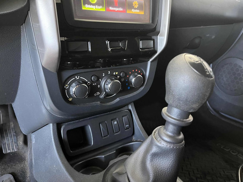 Imagen 18 de 24 de Renault Duster Oroch 2018 2.0 Dynamique Autoargentina
