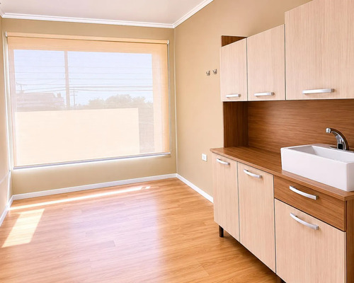Venta De Casa Comercial Ideal Para Negocio De Salud