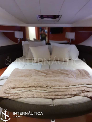 Imagem 12 de 13 de Prestige 40 2014 Intermarine Azimut Ferretti Phantom