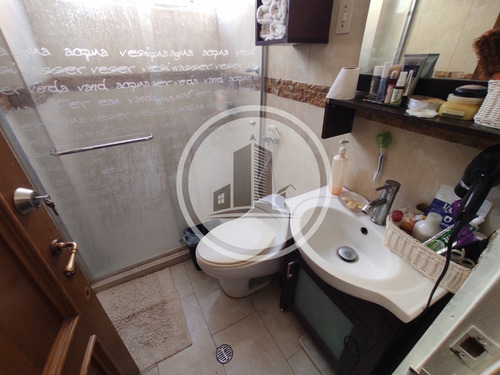 En Venta Comodo Y Amplio Apartamento Resd. Taguanes Andres Bello Zona Centrica Maracay 005jsc