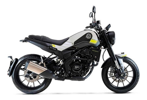 Imagen 15 de 19 de Benelli Leoncino 250