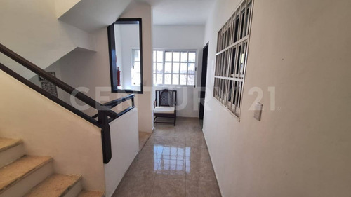 Se Renta Edificio De Departamentos 5ta Avenida Y Calle 26 Playa Del Carmen P4177