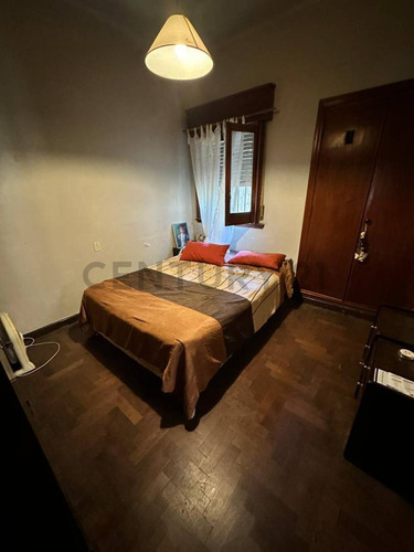 Venta Lote Moreno 975 Quilmes 8.66x30 Zonificación R1 73