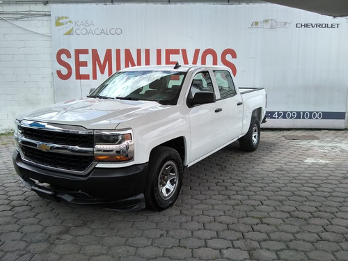 Imagen 1 de 8 de Chevrolet Silverado 2017 5.3 V8 2500 Ls Cabina Extendida 4x2