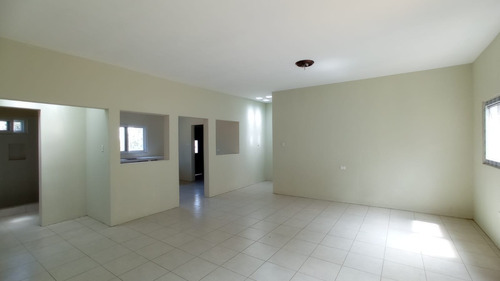 Imagen 2 de 30 de Vendo Muy Bonita Casa De Un Nivel, Lista Para Estrenar, Amplio Terreno, Rodeada De Naturaleza