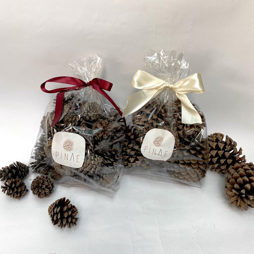 Piñas De Pino Naturales Navideñas 40pzas (6cm)