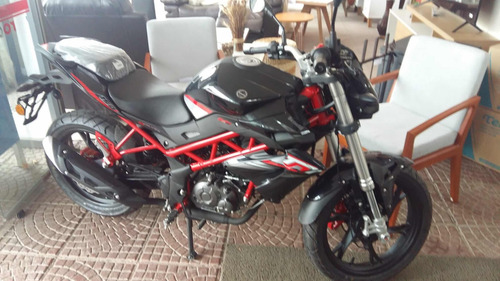 Benelli Tnt150i
