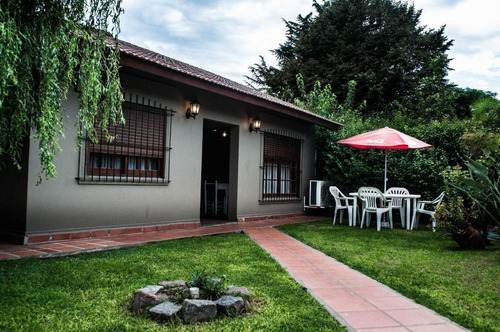 Imagen 9 de 17 de Casa Quinta En Venta Con Cabañas De Alquiler