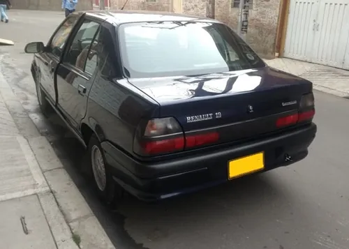 Renault R19 Rt 1.8