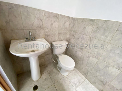 Bello Townhouse Para Seguir Remodelando A Tu Gusto