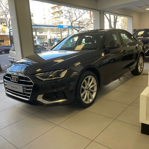 Audi A4 2.0 40 Tfsi Front