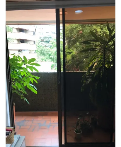 Amplio Apartamento Poblado Castropol Parte Baja