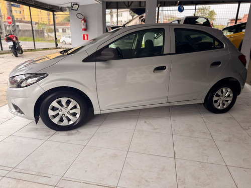 Chevrolet Onix 1.0 Joy 8v Flex 4p Manual