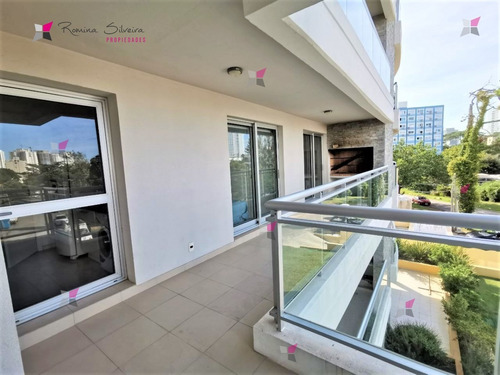 Punta Del Este Zona Aidy Grill- Ref: 9843