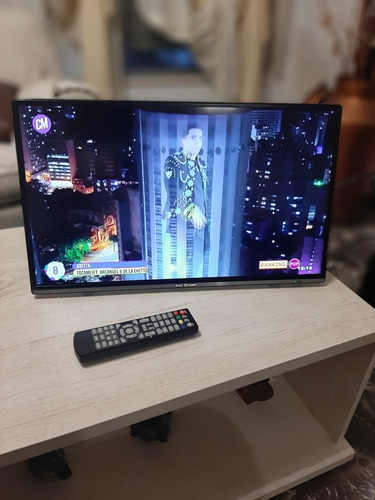 Tv Smart Ken Brown 24 Pulgadas