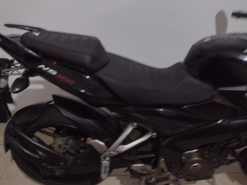 Rouser Ns 200