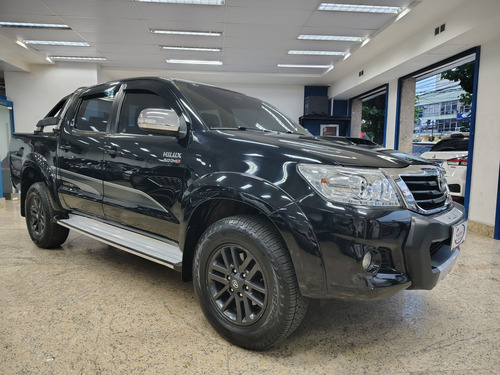 Toyota Hilux 3.0 SRV LIMITED EDITION 4X4 CD 16V TURBO INTERCOOLER DIESEL 4P AUTOMÁTICO