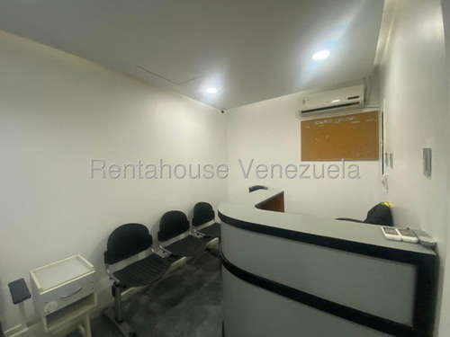 Oficina En Alquiler El Recreo Fm25-21756