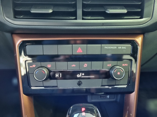 Imagen 11 de 25 de Volkswagen T Cross 200 Tsi Comfortline At Entrega Inmediata
