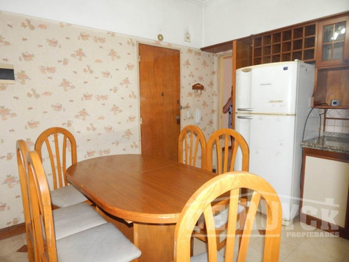 Imagen 7 de 11 de Departamento En Alquiler En Quilmes Centro