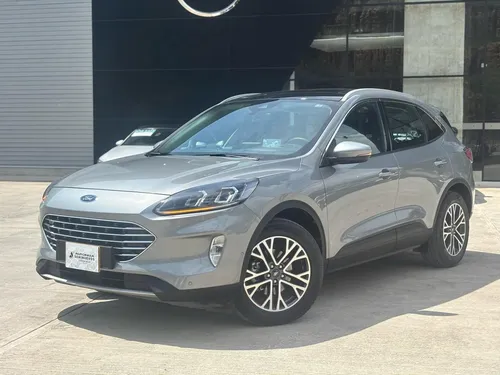 Ford Escape TITANIUM 2.0 CC 4X4