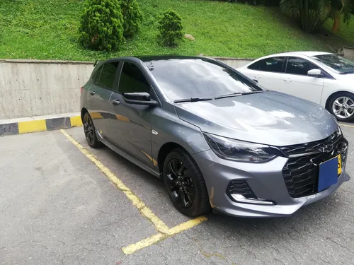 Chevrolet Onix 1.0T Rs Mt