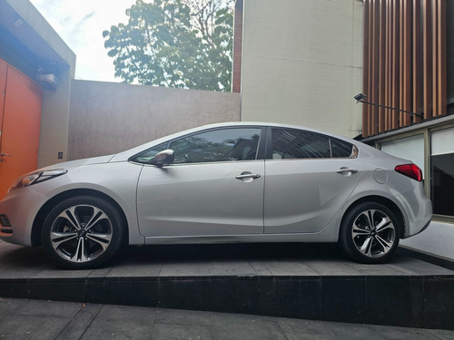 Kia Forte 2.0 Sx At