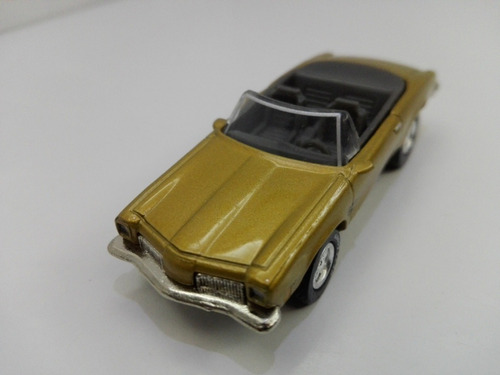 Johnny Lightning - 1974 Oldsmobile Cutlass Conv. De 1996 Bs