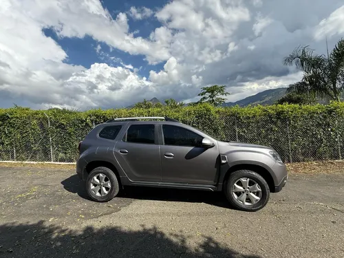 Renault Duster 1.3 Intense Cvt