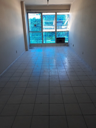 Imagem 3 de 15 de Sala - Sa00004 - 32941124