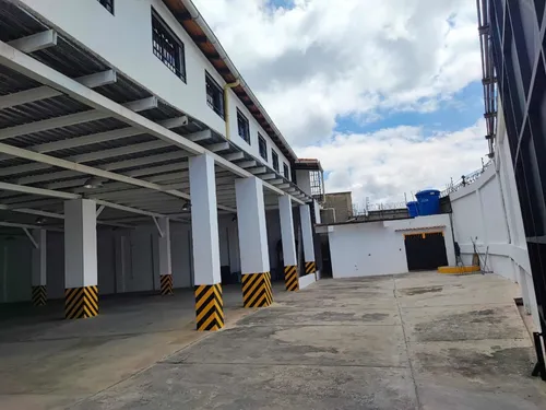 Galpón, Miranda, Los Teques