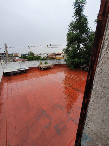 Imagen 6 de 20 de Dos Casas Y Local En Block