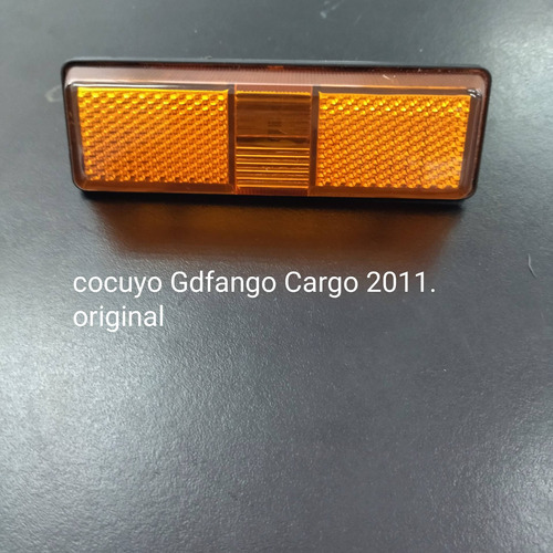 Cocuyo Guardafango Lateral Ford Cargo 2011 Original