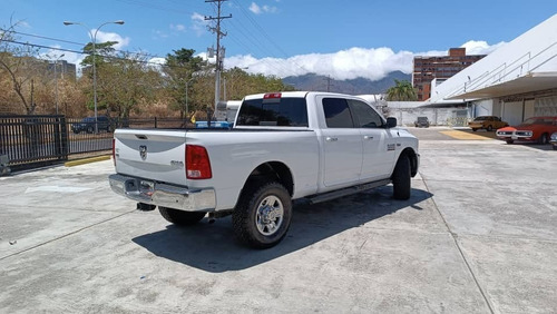 Imagen 2 de 8 de Dodge Ram