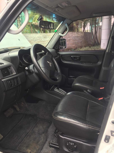 Mitsubishi Pajero Tr4 2013 2.0 Flex Aut. 5p