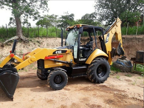 Retroescavadeira Cat416e 4x2