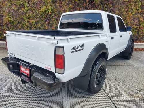 Imagen 4 de 12 de Nissan Frontier 2013 4x4 Standar Impecable