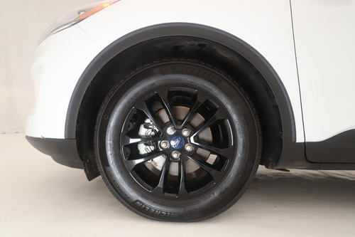 Imagen 18 de 23 de Kuga Se 2.5 Hibrido At Fwd