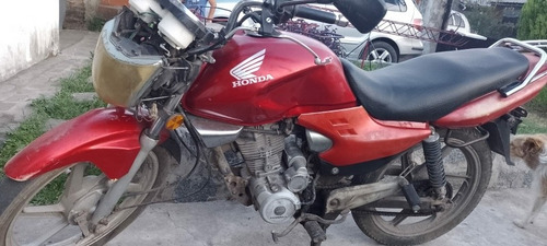 Imagen 8 de 8 de Honda Storm