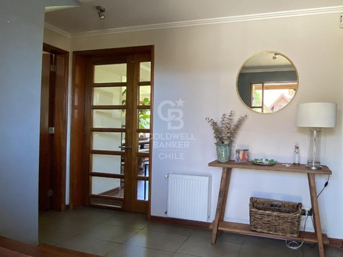 Fundo El Venado, Con Amplio Jardin Y En Condominio