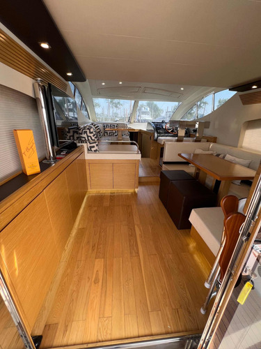Crucero Segue 550 - 2 Cat 715 - Santana Yachts