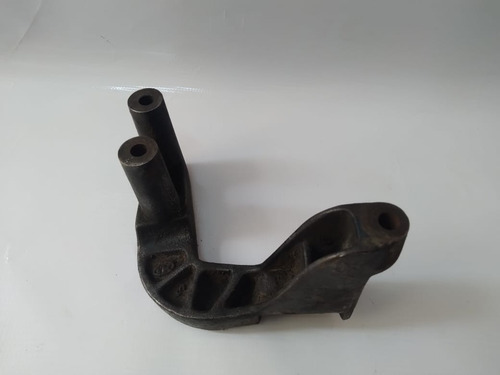 Soporte De Motor Derecho Chevy 2004-2012 1.6 L (Usado)