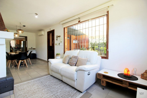 Casa 3 Dormitorios Con Piscina, Jardin Y Barbacoa