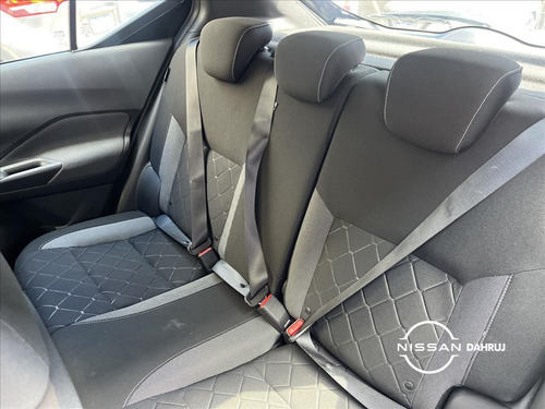 Nissan Kicks Play 1.6 16V FLEXSTART SV 4P XTRONIC