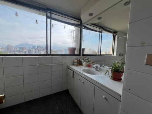 Departamento Av. Manquehue Sur/av. Colon