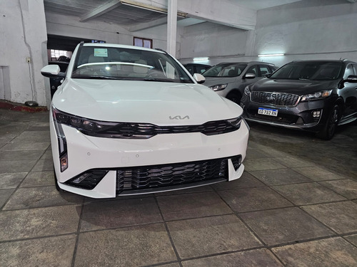 Kia K3 Cross 1.6 Gt Line At
