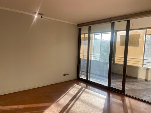 Amplio Departamento, Américo Vespucio Norte 2707