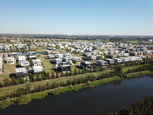 Terreno Lote  En Venta Ubicado En Castaños, Nordelta, G.b.a. Zona Norte